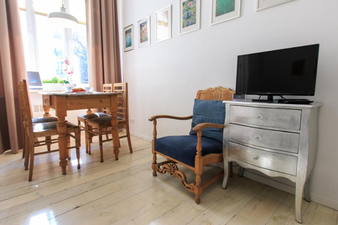 Rental Apartments Poznanska Warsaw Luaran gambar